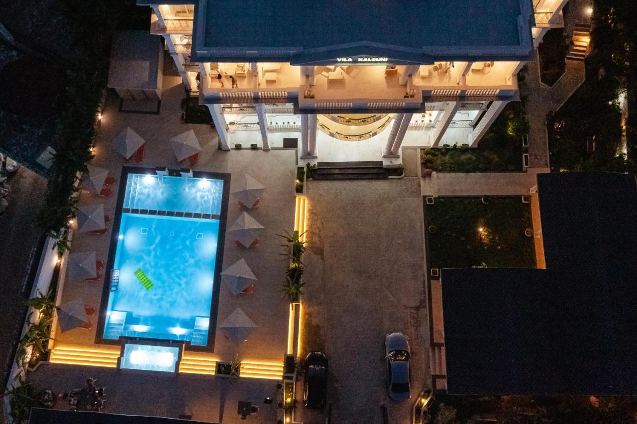 Hotel Vila Kalcuni Sarandë Esterno foto