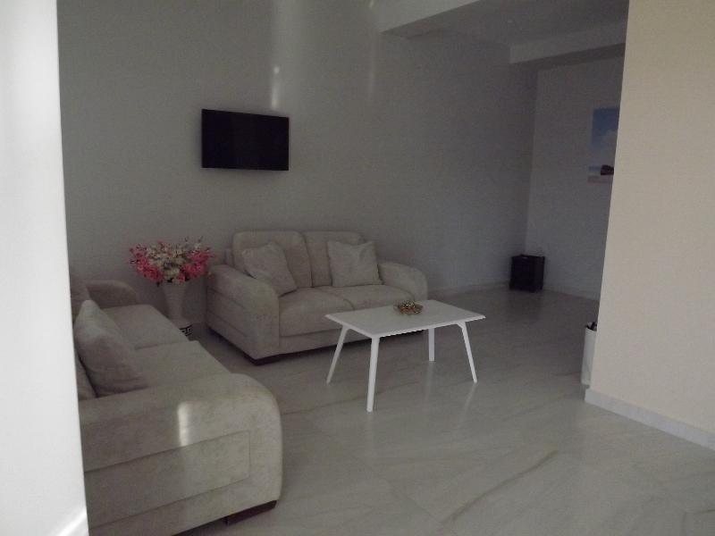 Hotel Vila Kalcuni Sarandë Esterno foto
