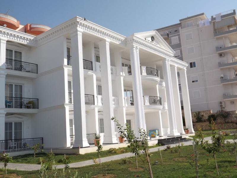 Hotel Vila Kalcuni Sarandë Esterno foto